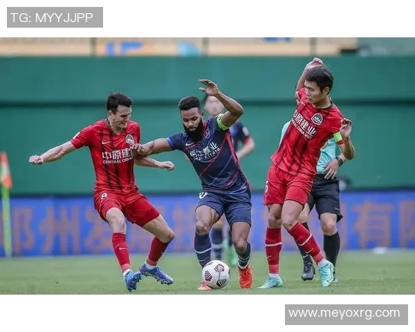 武汉篮球队在全国锦标赛积分榜上以89分稳居第一名,展现强劲实力 武汉篮球队在全国锦标赛积分榜上以89分稳居第一名,展现强劲实力