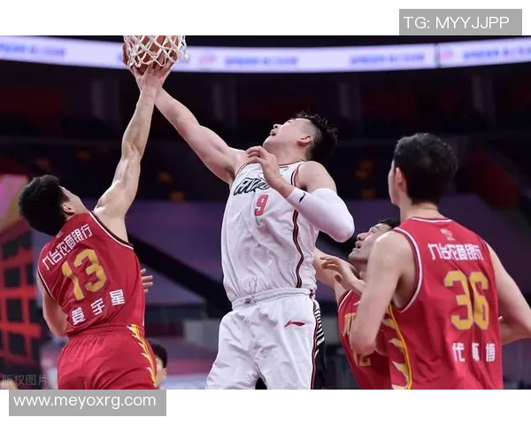 赛后复盘深圳队与重庆队的精彩对决与战术分析 赛后复盘深圳队与重庆队的精彩对决与战术分析