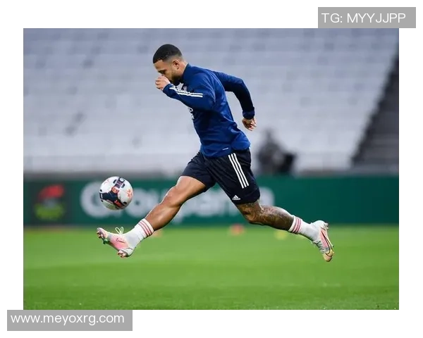 足球明星展现风采穿着足球鞋的精彩瞬间图片合集