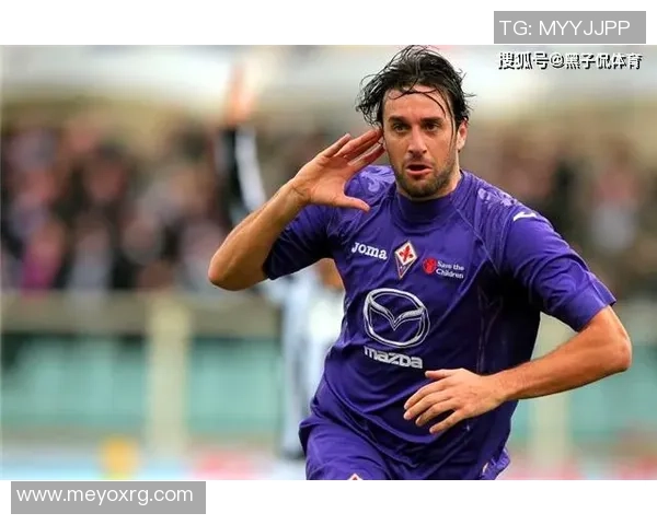 足球明星大器晚成的传奇人生与职业生涯的蜕变之路