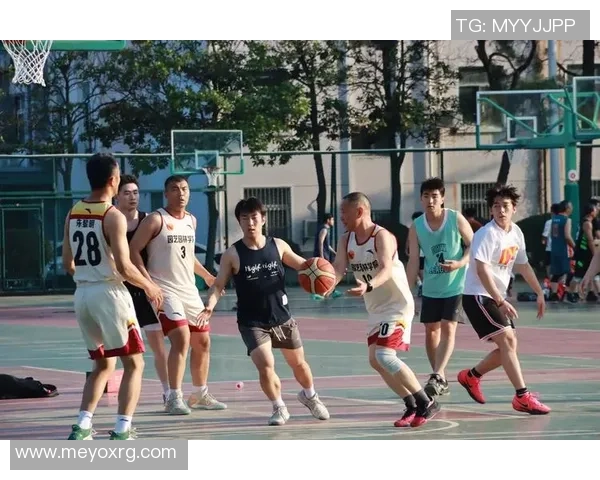 重庆篮球队在篮球配合排行榜中荣登第九名展现团队实力与默契