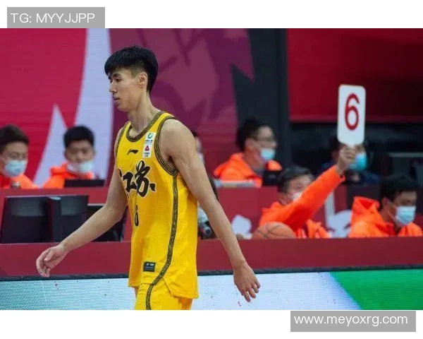 羽毛球评论：上海羽毛球队的包夹得失